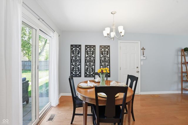 562 Holliday Lane, Indianapolis, IN 46260