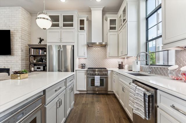 1840 Sul Ross Street C, Houston, TX 77098