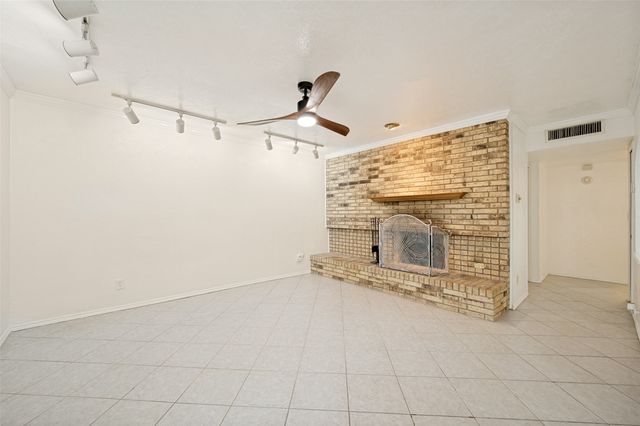5068 Avery Lane, The Colony, TX 75056