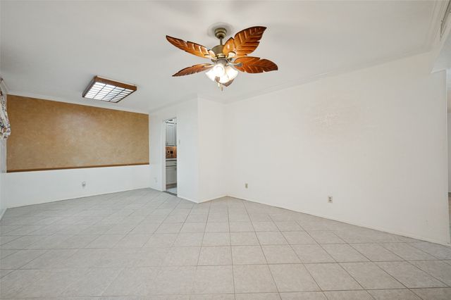 5068 Avery Lane, The Colony, TX 75056