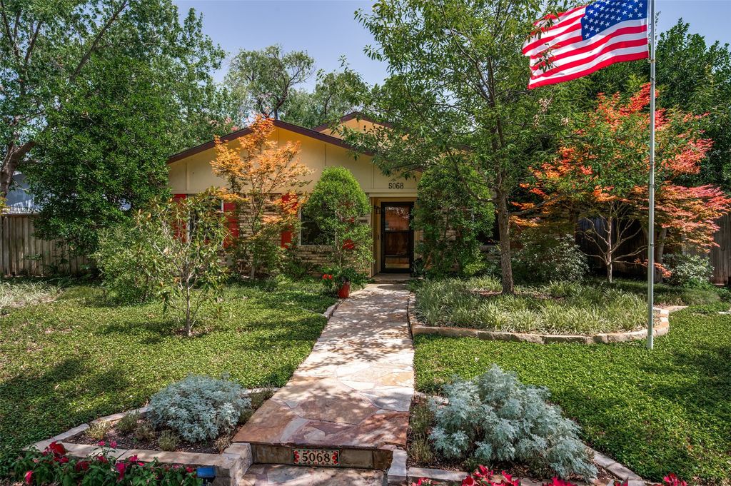 5068 Avery Lane, The Colony, TX 75056