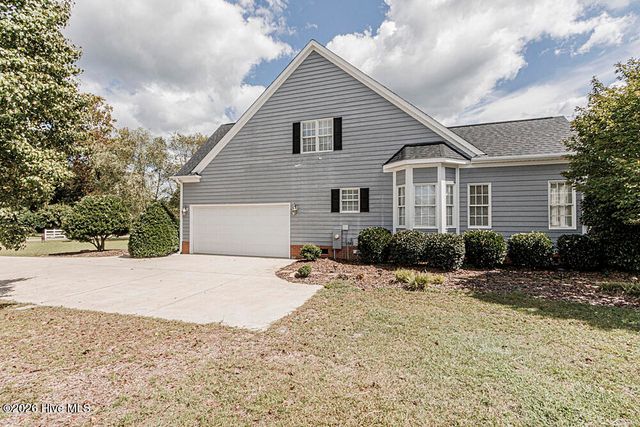 6489 Waters Edge Drive, Rocky Mount, NC 27803