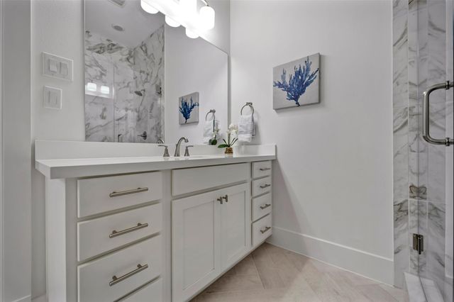 4 Caravelle Court, Galveston, TX 77554