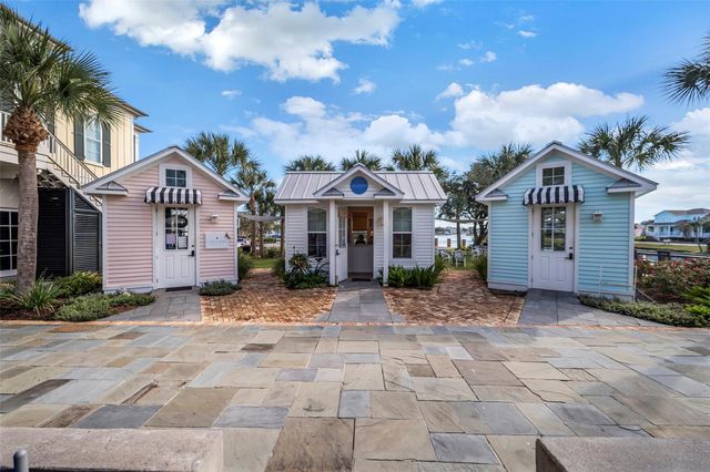 4 Caravelle Court, Galveston, TX 77554