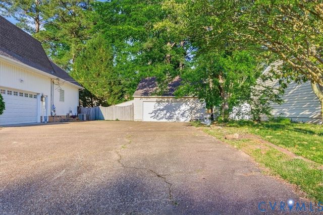 801 North Ave, Hopewell, VA 23860