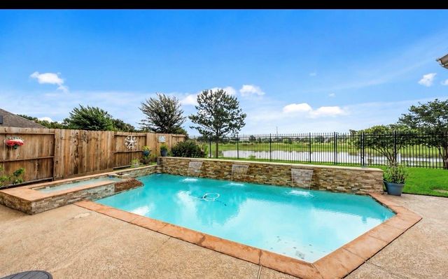 15830 Country Trail, Tomball, TX 77377