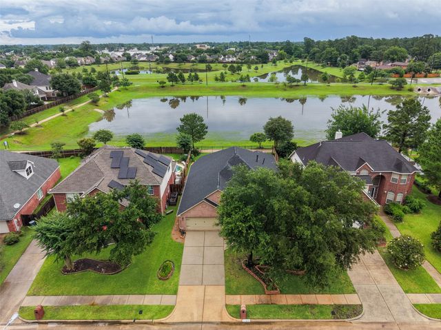 15830 Country Trail, Tomball, TX 77377