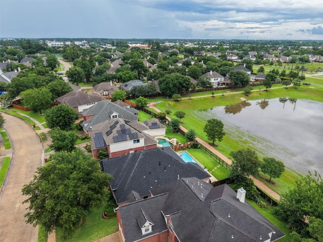 15830 Country Trail, Tomball, TX 77377