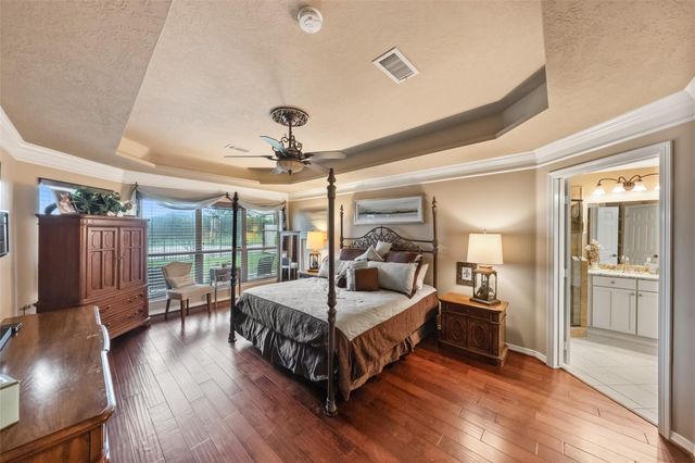 15830 Country Trail, Tomball, TX 77377