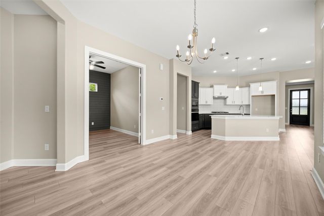 1314 Hidden Oaks Drive, Tomball, TX 77375