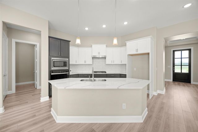 1314 Hidden Oaks Drive, Tomball, TX 77375