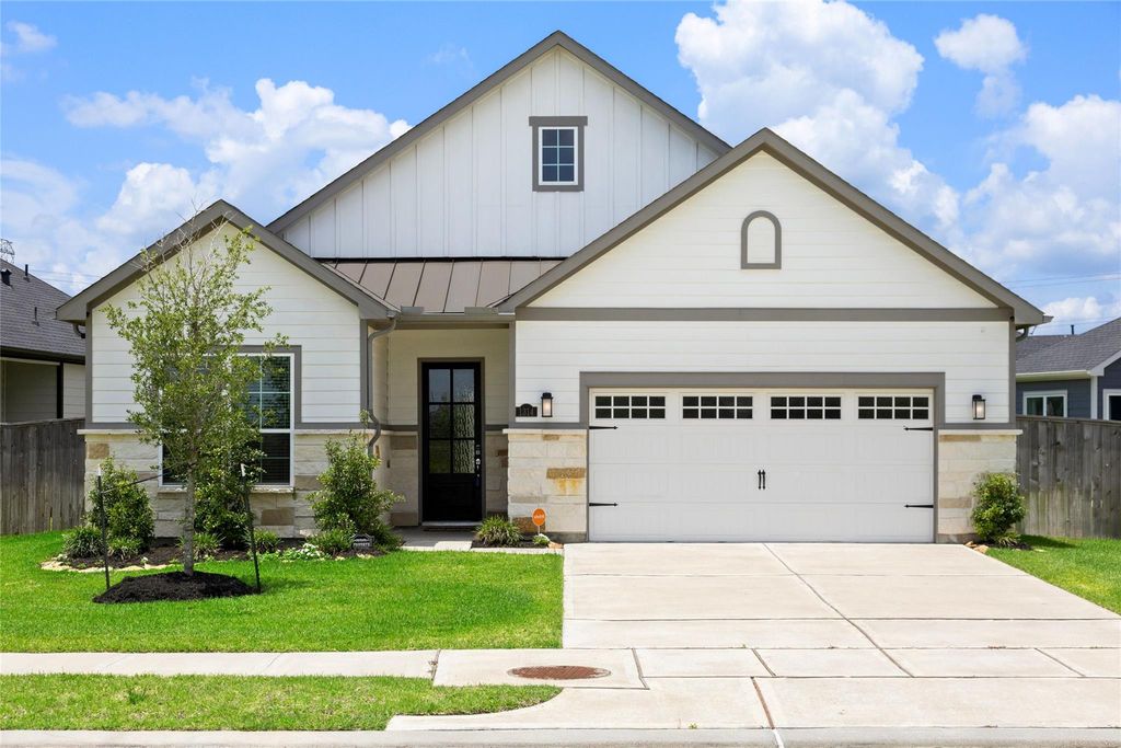 1314 Hidden Oaks Drive, Tomball, TX 77375