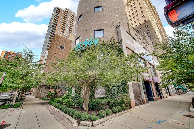40 E 9th Street 1809, Chicago, IL 60605