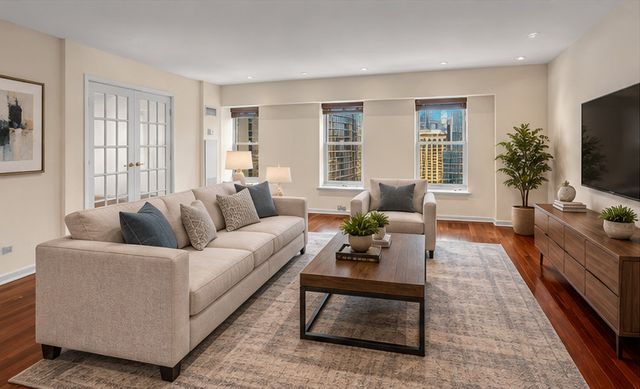 40 E 9th Street 1809, Chicago, IL 60605