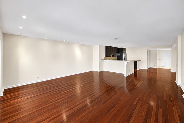 40 E 9th Street 1809, Chicago, IL 60605