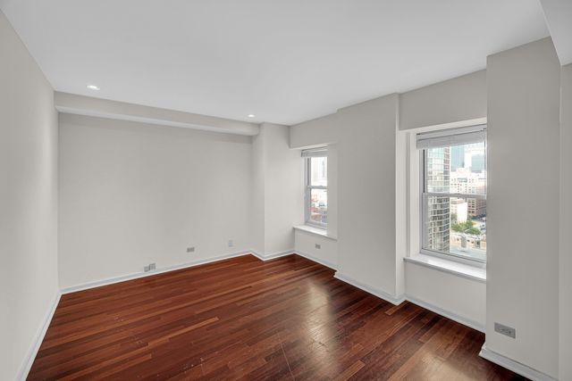 40 E 9th Street 1809, Chicago, IL 60605