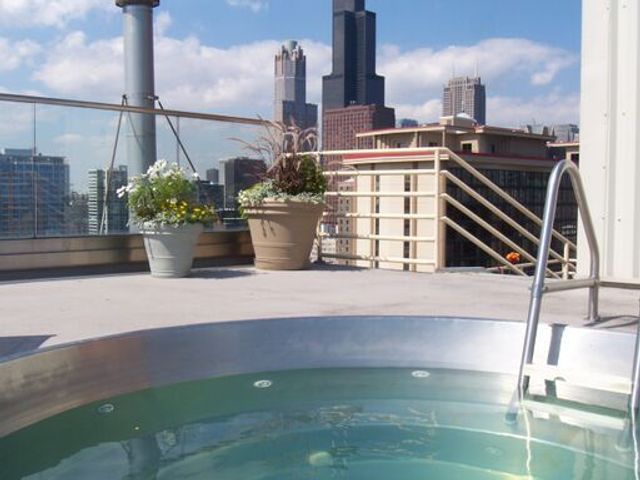 40 E 9th Street 1809, Chicago, IL 60605