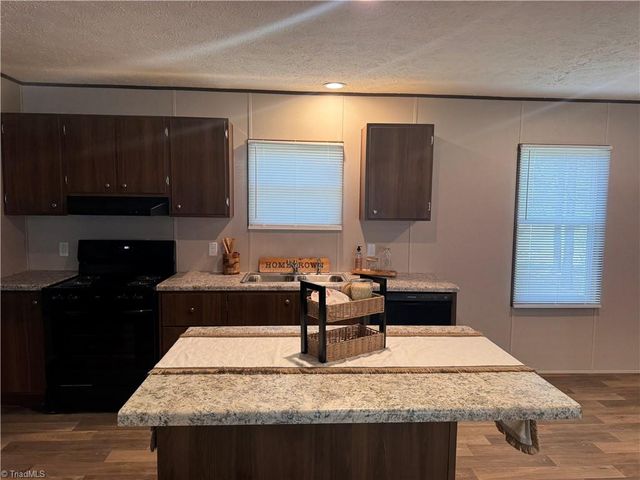 336 Ed Byerly Road, Lexington, NC 27295