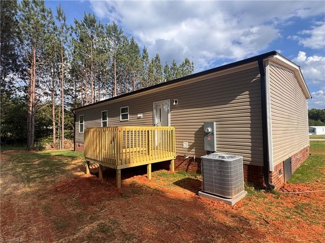 336 Ed Byerly Road, Lexington, NC 27295