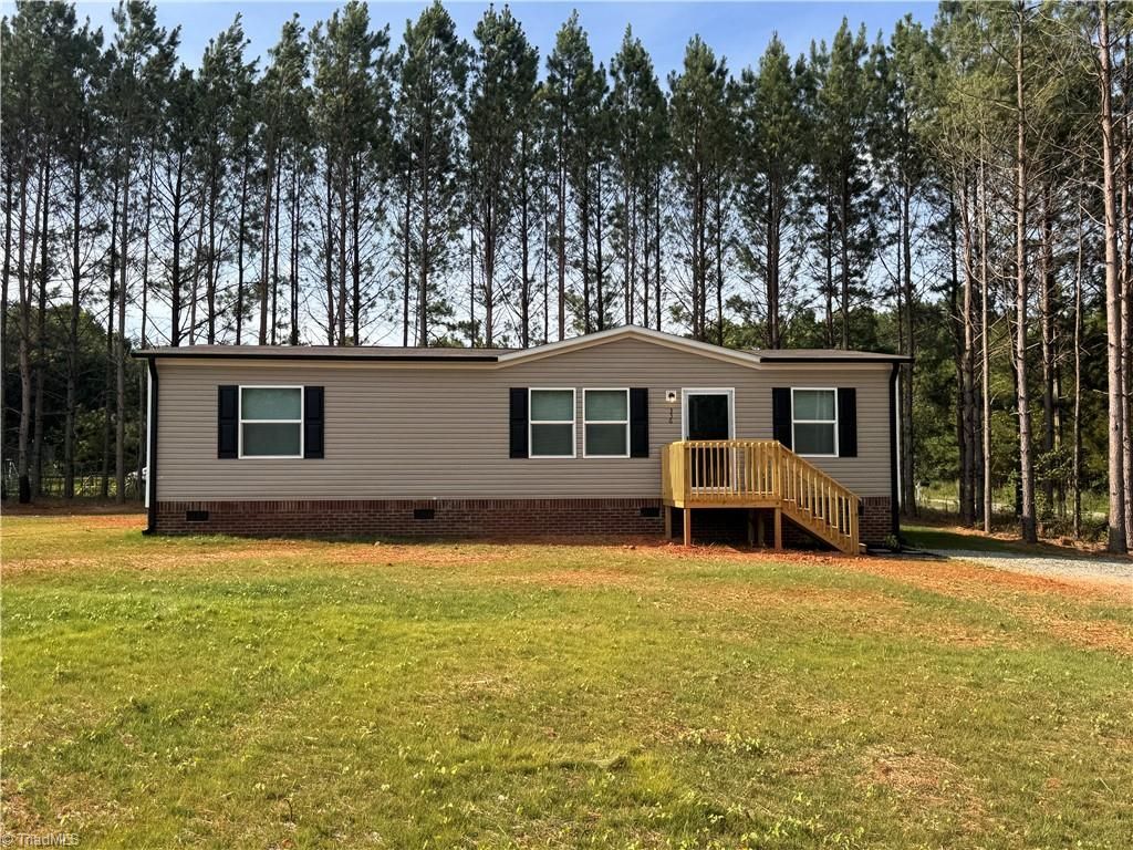 336 Ed Byerly Road, Lexington, NC 27295
