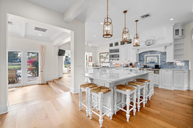 2600 Fairway Island Drive, Wellington, FL 33414