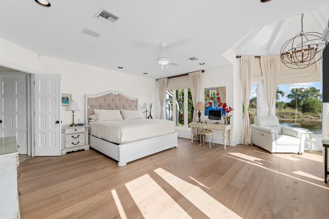 2600 Fairway Island Drive, Wellington, FL 33414