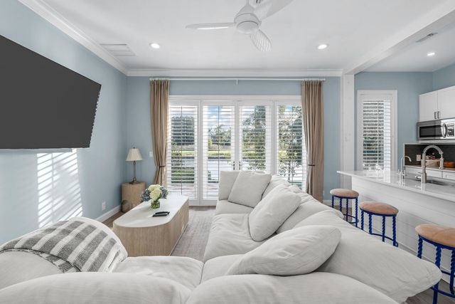 2600 Fairway Island Drive, Wellington, FL 33414