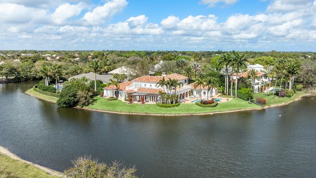 2600 Fairway Island Drive, Wellington, FL 33414