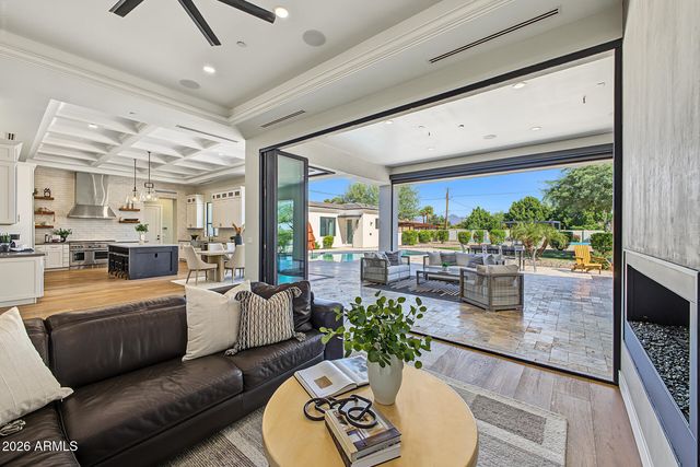 11615 N 64TH Place, Scottsdale, AZ 85254