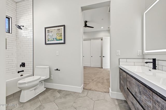 11615 N 64TH Place, Scottsdale, AZ 85254