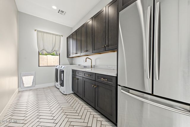 11615 N 64TH Place, Scottsdale, AZ 85254