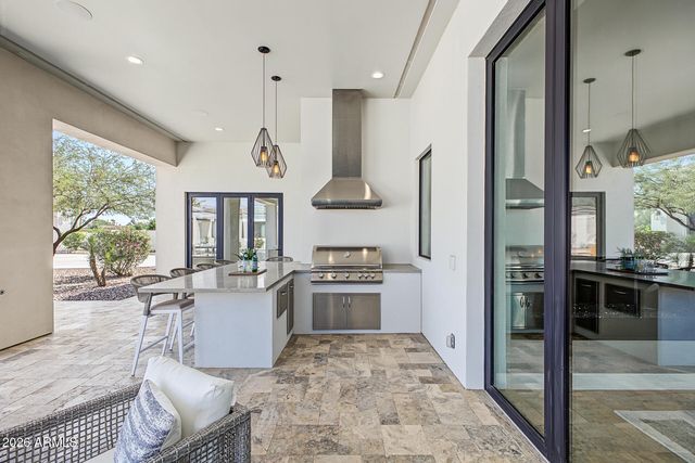 11615 N 64TH Place, Scottsdale, AZ 85254