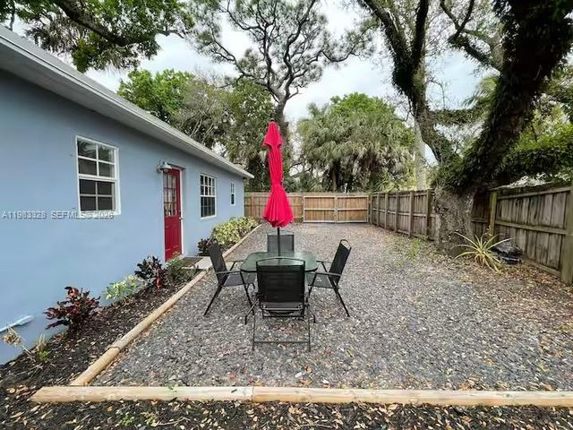 1009 TEQUESTA, Fort Lauderdale, FL 33311