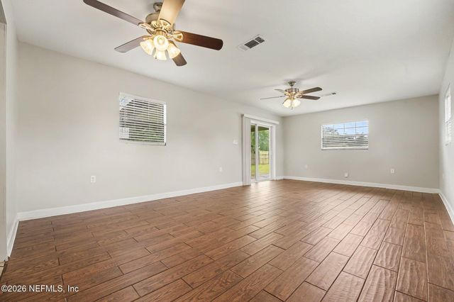 8232 FROST Street N, Jacksonville, FL 32221