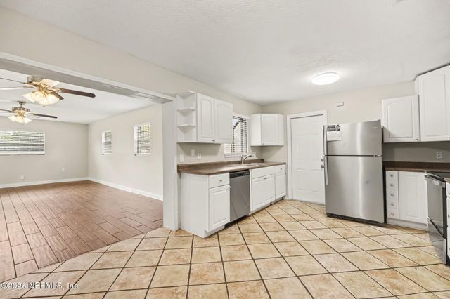 8232 FROST Street N, Jacksonville, FL 32221