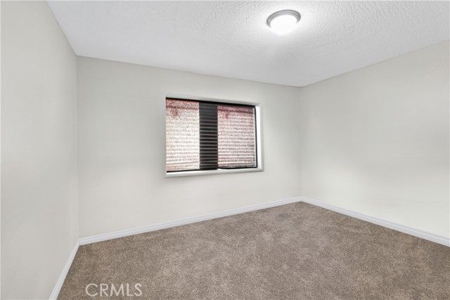 20726 Nisqually, Apple Valley, CA 92308