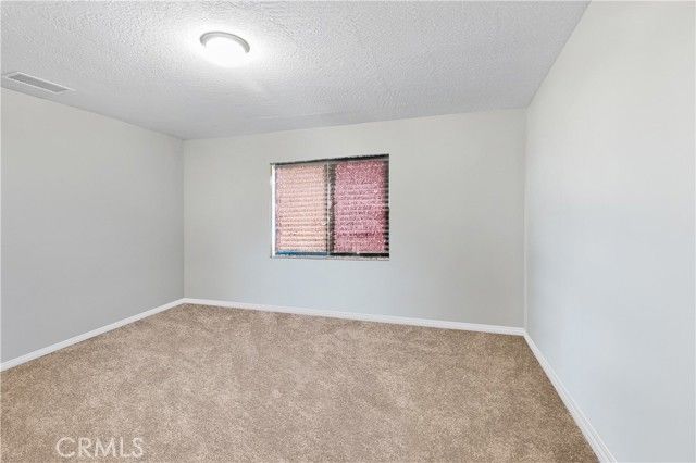 20726 Nisqually, Apple Valley, CA 92308