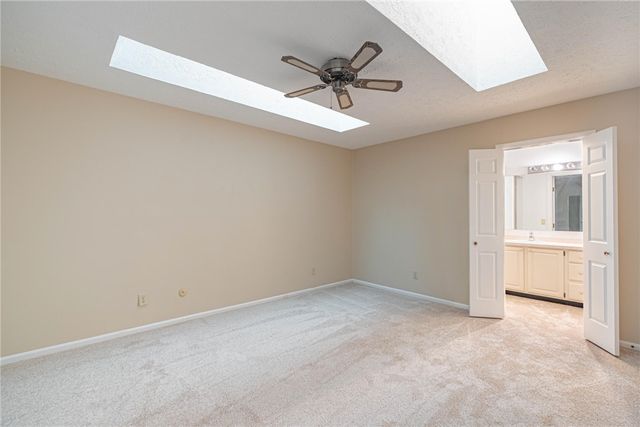 644 Pine Needles Drive, Washington Twp, OH 45458
