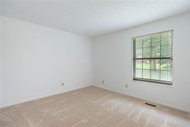 644 Pine Needles Drive, Washington Twp, OH 45458