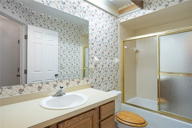 644 Pine Needles Drive, Washington Twp, OH 45458
