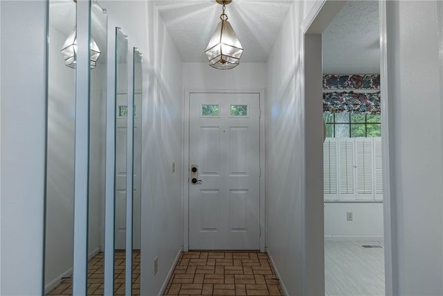 644 Pine Needles Drive, Washington Twp, OH 45458