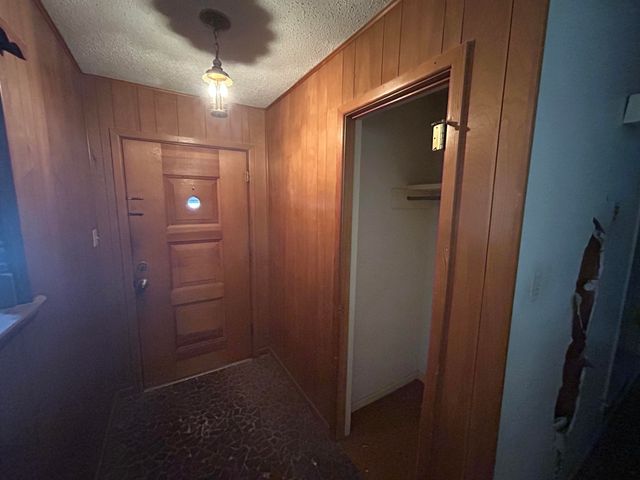 1926 Avenue H, Levelland, TX 79336