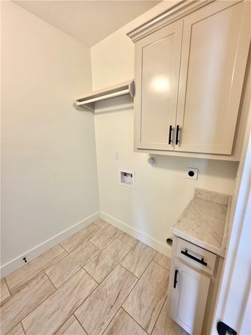 6718 La Salle Dr, Corpus Christi, TX 78414