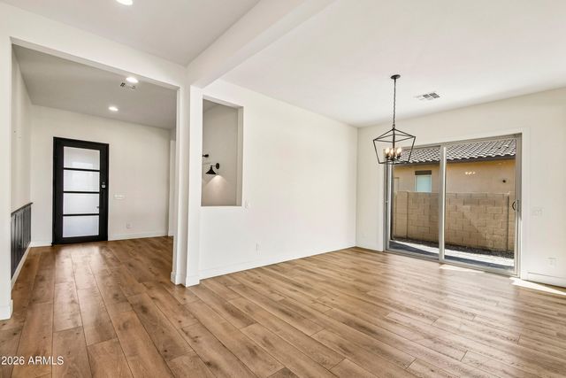 6138 S GRANITE Street, Gilbert, AZ 85298