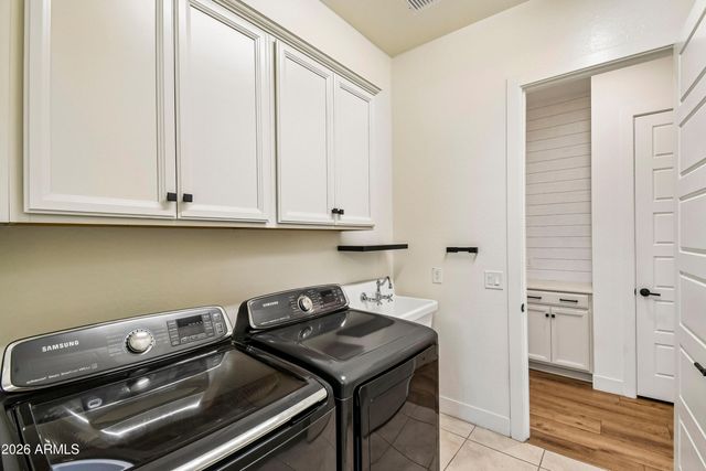 6138 S GRANITE Street, Gilbert, AZ 85298