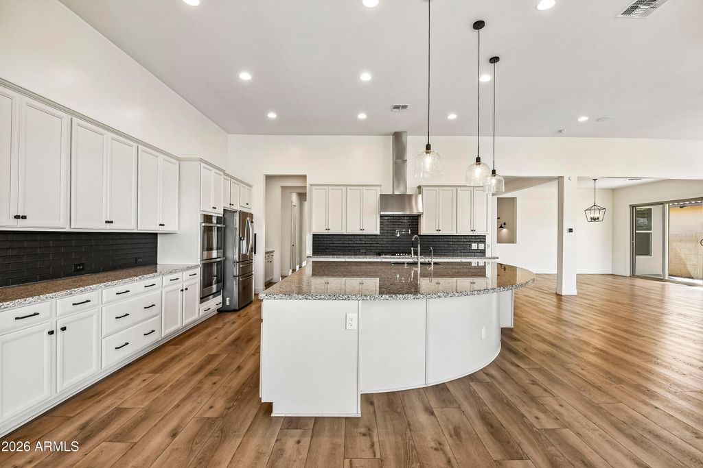 6138 S GRANITE Street, Gilbert, AZ 85298 — photo 2