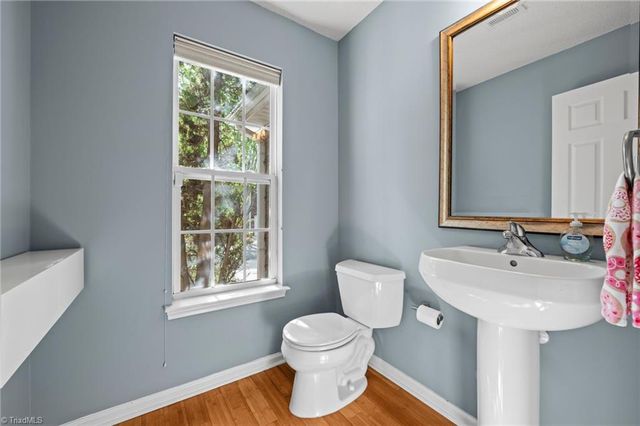 1235 Collegian Terrace, Winston-salem, NC 27106