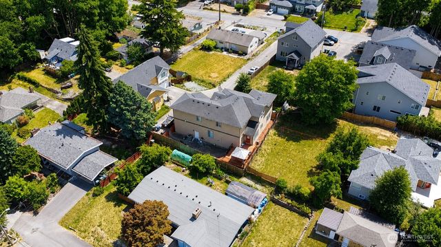 2914 S 135th Street, Tukwila, WA 98168