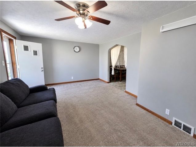 43 Lemon Street, Lackawanna, NY 14218