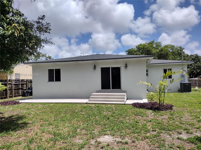 300 S Biscayne River Drive, Miami, FL 33169